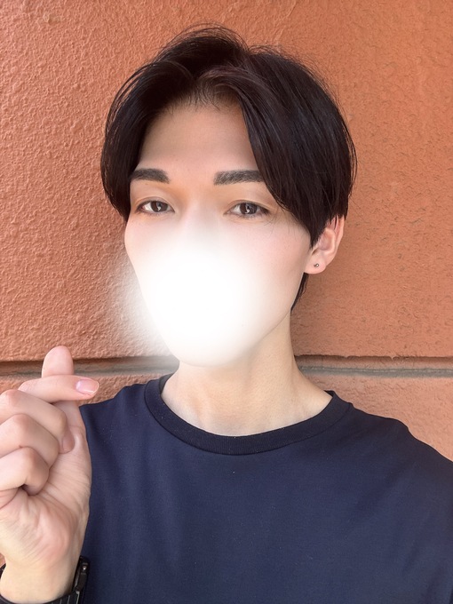 IKUYA(ｲｸﾔ) いつもと違う髪型で🎵本日20:00〜00:00まで出勤⭐️