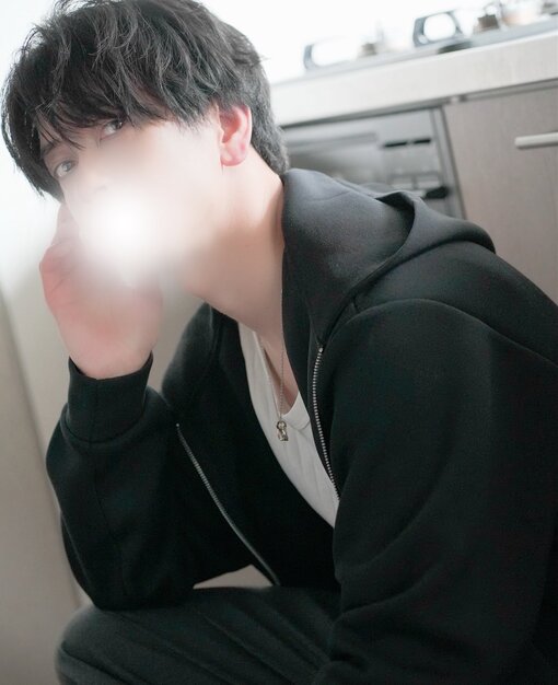 UMI(ｳﾐ) 【甘えの許可証】