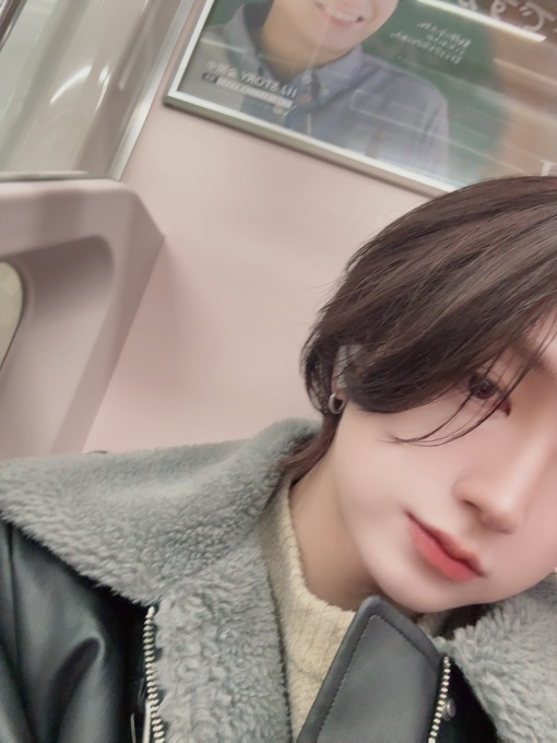 IO(ｲｵ) 赤髪卒業🎨