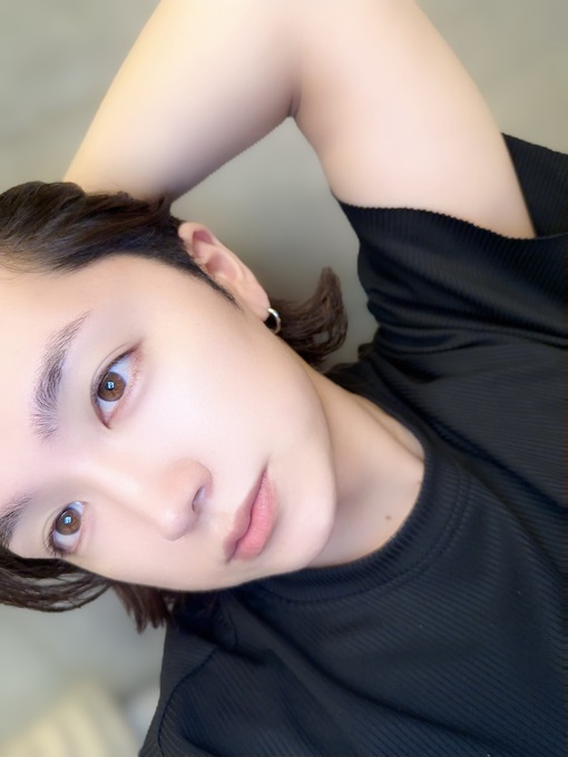 IO(ｲｵ) すっぴん失礼