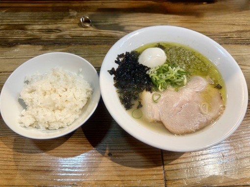 NERU（ﾈﾙ） 牡蠣ラーメン🦪🍜