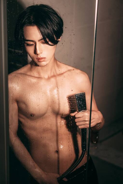 MASAKI(ﾏｻｷ) シャワー中、ずっと考えてた